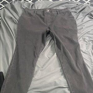 Time and Tru Women's Gray Stretch Jeggings